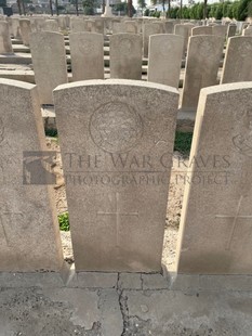 BAGHDAD (NORTH GATE) WAR CEMETERY - HARRIS, W